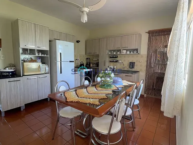 Casa com 132m² 3 quartos e 1 banheiro, à venda, no bairro Barbosa em Siqueira Campos