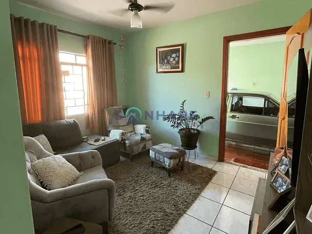 Casa com 132m² 3 quartos e 1 banheiro, à venda, no bairro Barbosa em Siqueira Campos