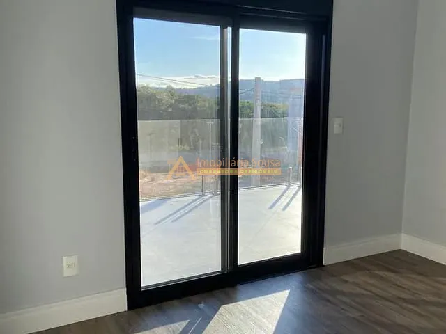 Casa com 300m² 3 quartos e 4 banheiros, à venda, no bairro São Venâncio em Itupeva