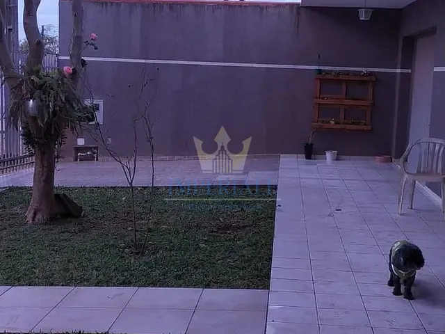 Casa com 252m² 3 quartos e 2 banheiros, à venda, no bairro Uvaranas em Ponta Grossa