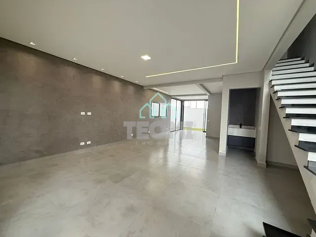 Casa com 150m² 3 quartos e 1 banheiro, à venda, no bairro Chácara Belo Horizonte em Taubaté