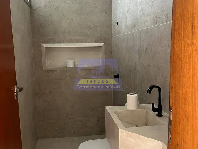 Casa 3 quartos e 4 banheiros, à venda, no bairro Praia em Itabira
