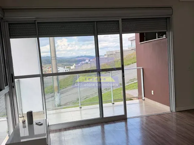 Casa 3 quartos e 4 banheiros, à venda, no bairro Colina da Praia em Itabira