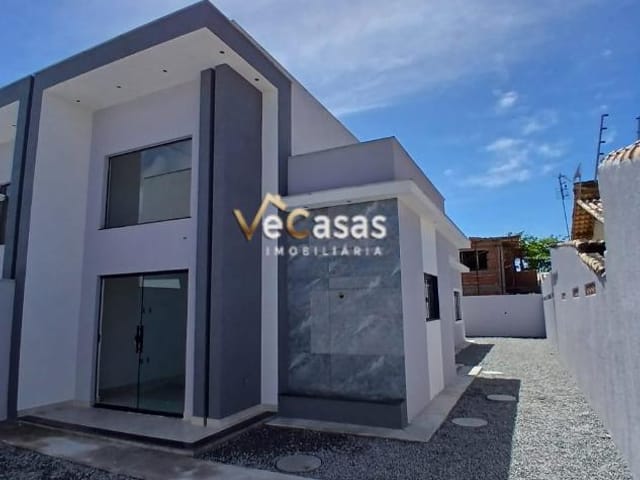 Casa com 90m² 3 quartos e 2 banheiros, à venda, no bairro Enseada das Gaivotas em Rio das Ostras