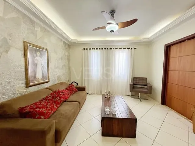 Casa com 405m² 3 quartos e 3 banheiros, à venda, no bairro Vila Santo Antônio em Rio Claro