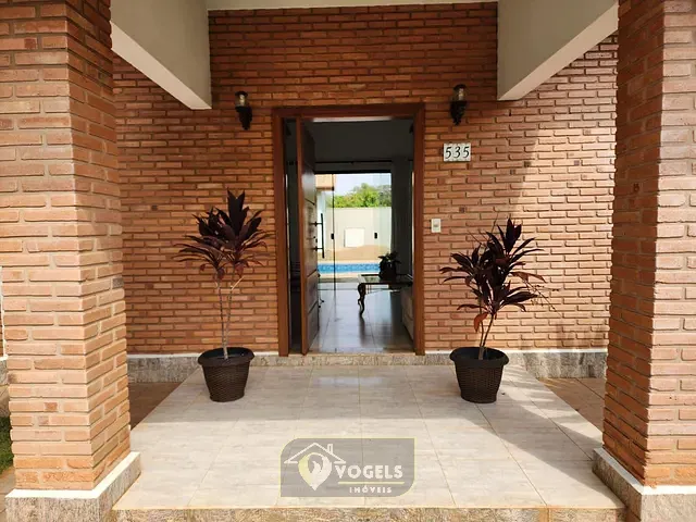 Casa 4 quartos e 5 banheiros, à venda, no bairro Palm Park em Holambra