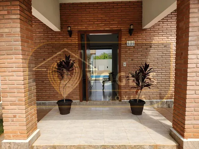 Casa 4 quartos e 5 banheiros, à venda, no bairro Palm Park em Holambra