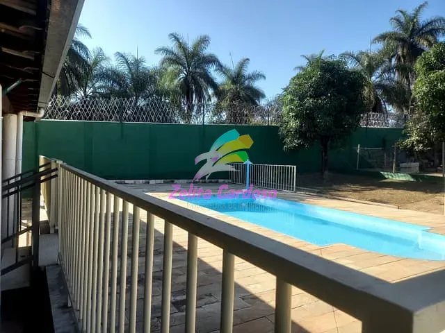 Casa com 3000m² 4 quartos e 5 banheiros, à venda, no bairro Condomínio Vale do Ouro em Ribeirão das Neves