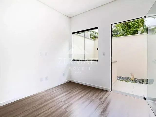 Casa com 104m² 2 quartos e 3 banheiros, à venda, no bairro Água Verde em Blumenau