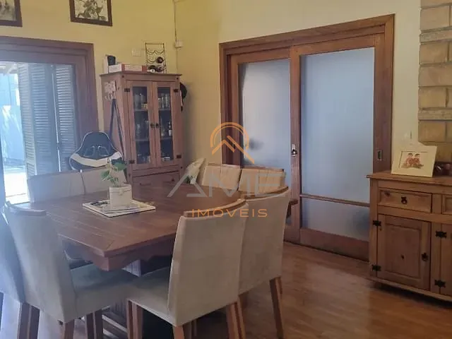 Casa com 675m² 2 quartos e 1 banheiro, à venda, no bairro Laranjal em Pelotas