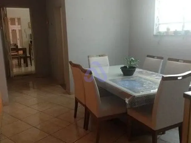 Casa com 140m² 3 quartos e 2 banheiros, à venda, no bairro Jardim Vila Formosa em São Paulo