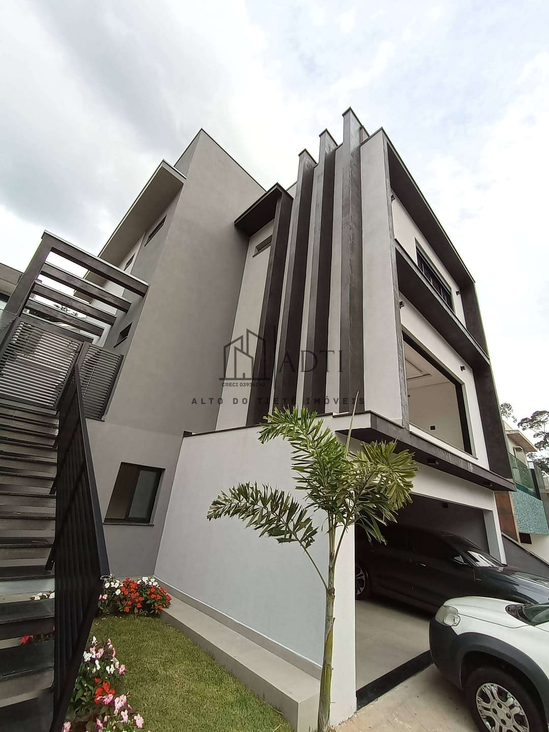 Casa, 3 quartos, 240 m² - Foto 4