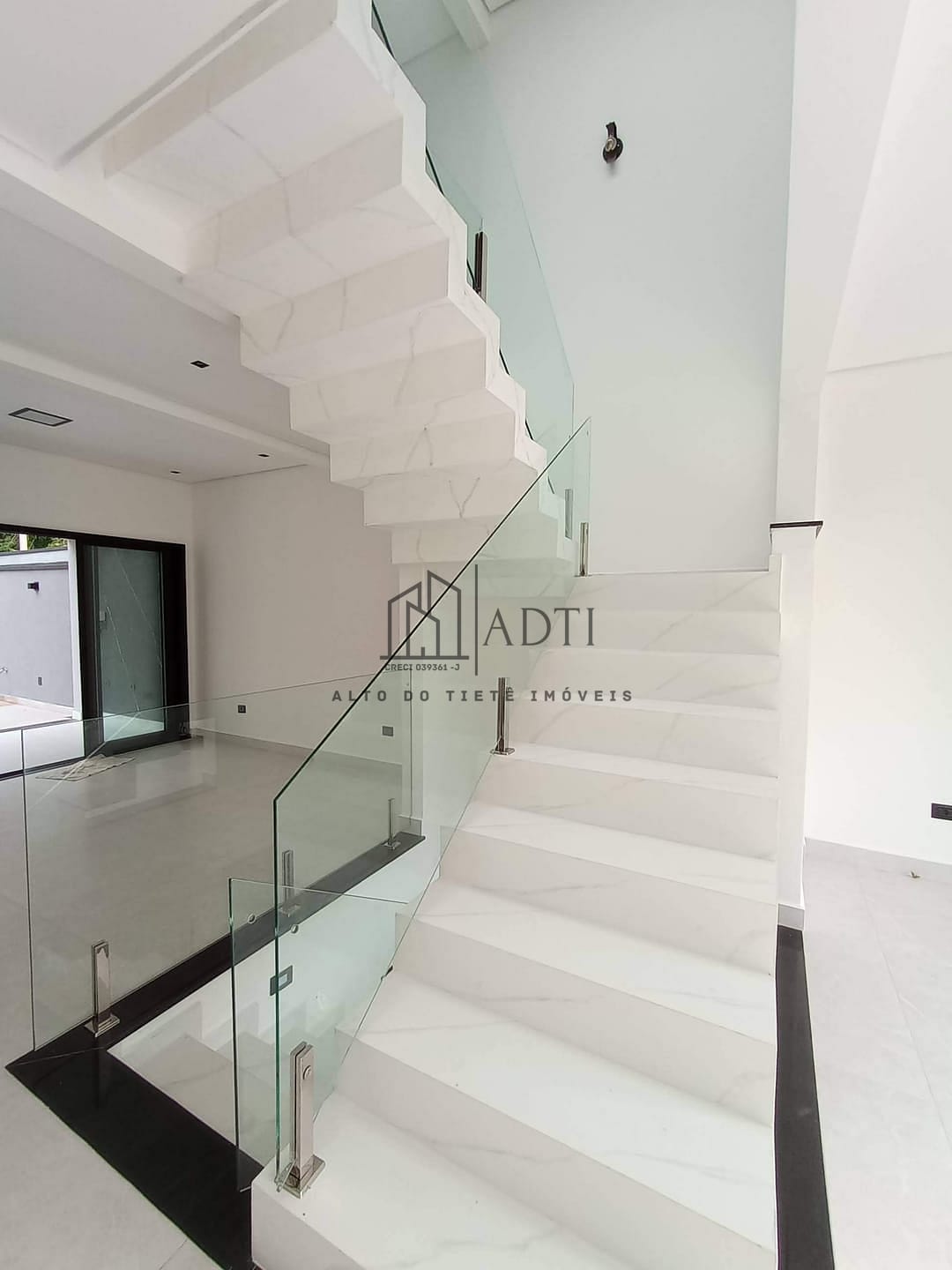 Casa, 3 quartos, 240 m² - Foto 20