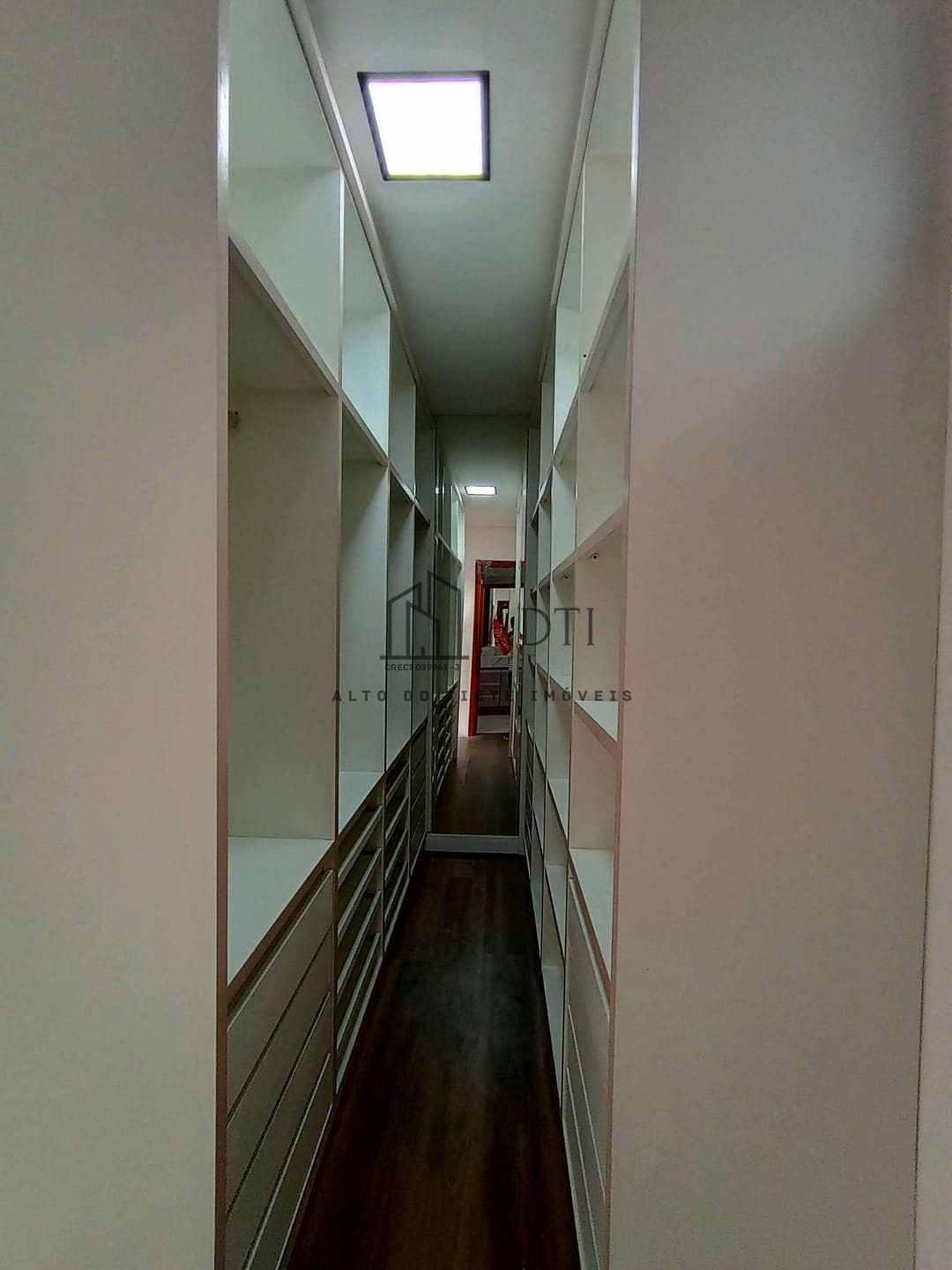 Casa, 3 quartos, 240 m² - Foto 29