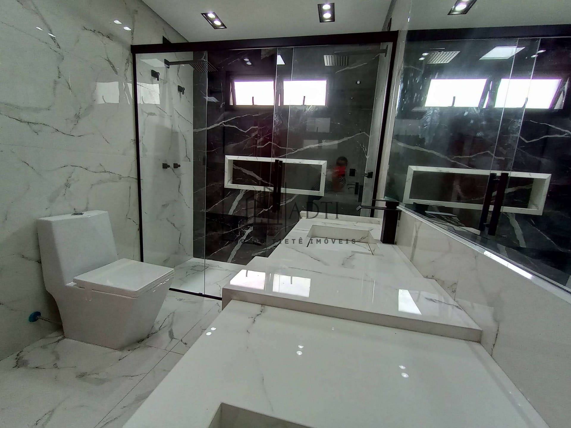 Casa, 3 quartos, 240 m² - Foto 35