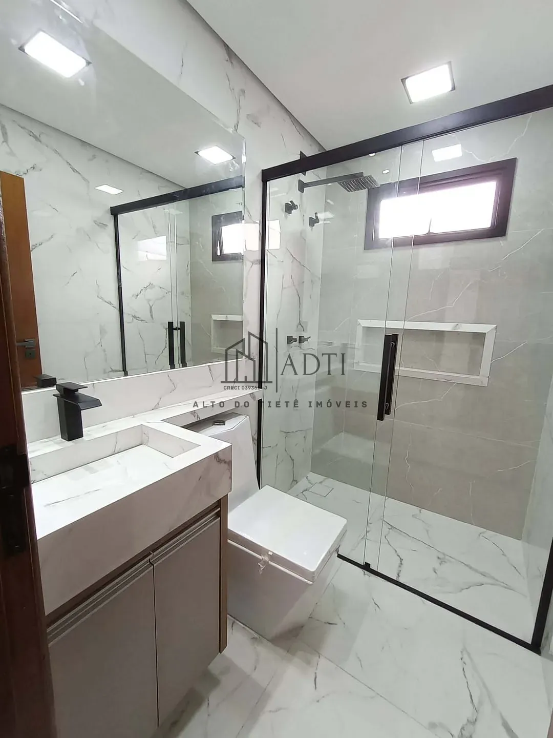 Casa, 3 quartos, 240 m² - Foto 32