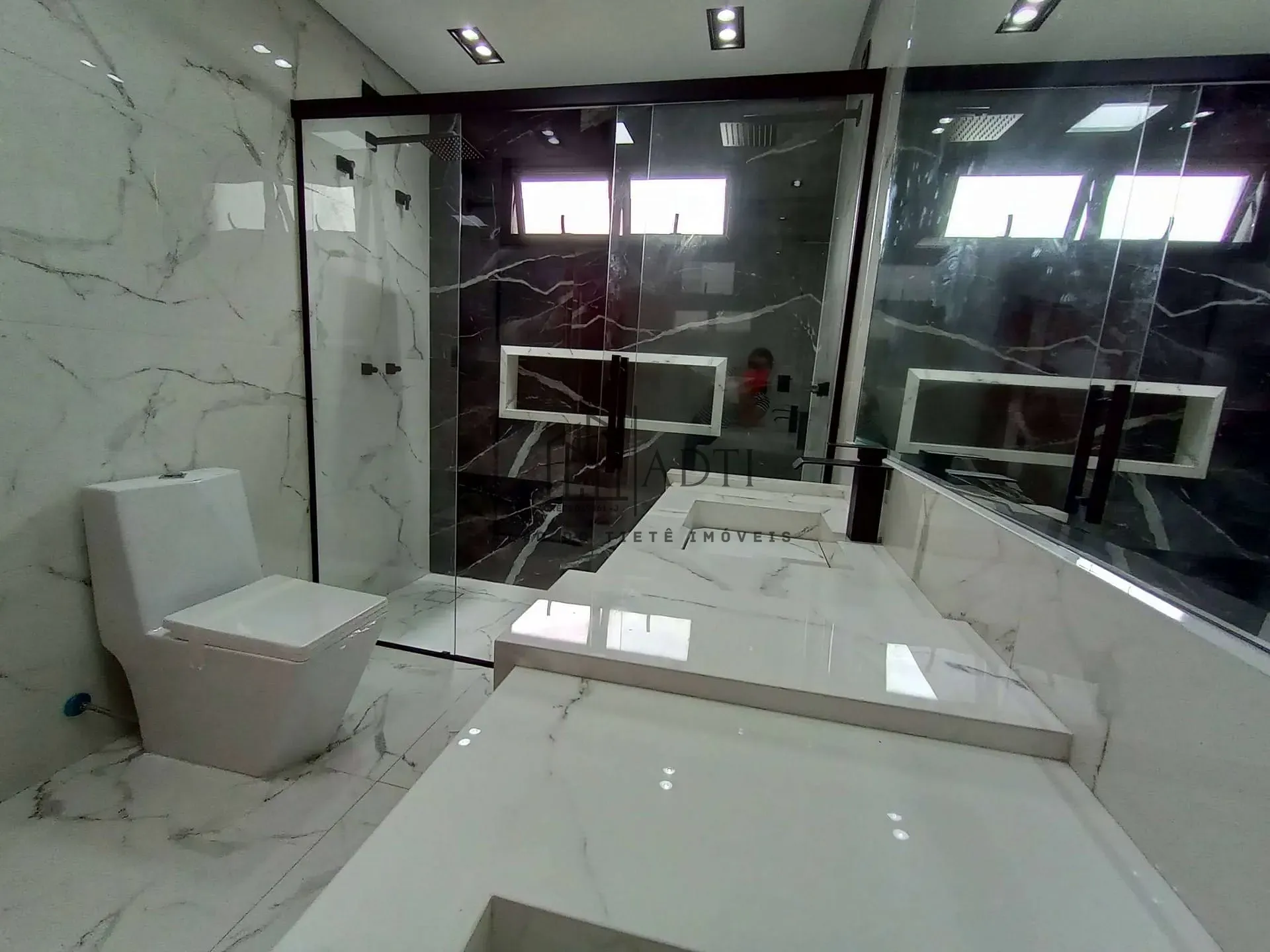 Casa, 3 quartos, 240 m² - Foto 35