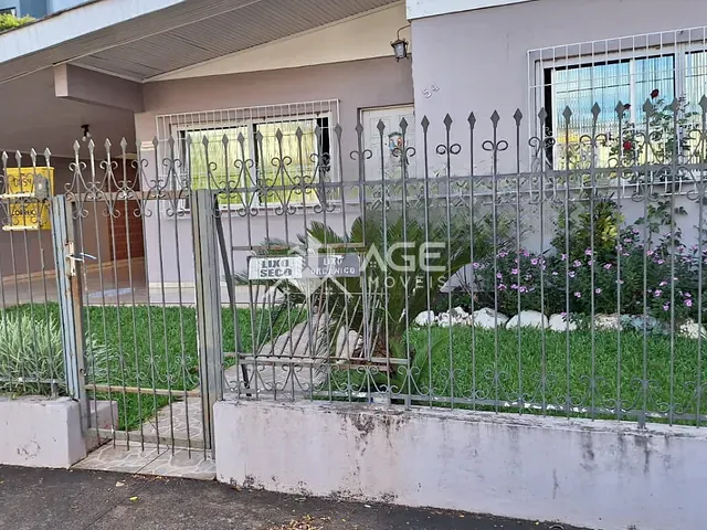 Casa 3 quartos e 3 banheiros, à venda, no bairro Fátima em Erechim