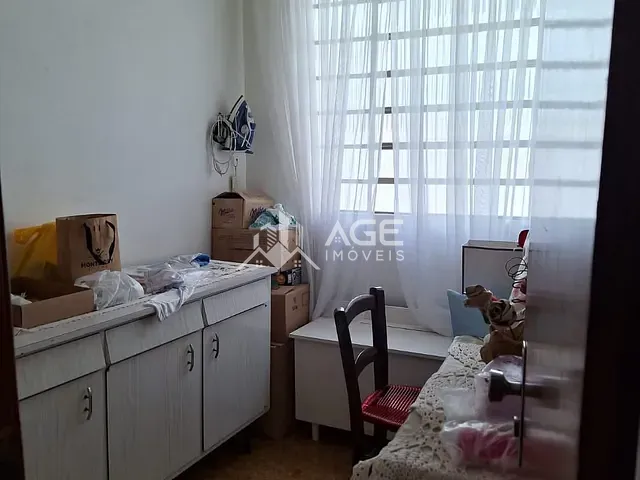 Casa 3 quartos e 3 banheiros, à venda, no bairro Fátima em Erechim