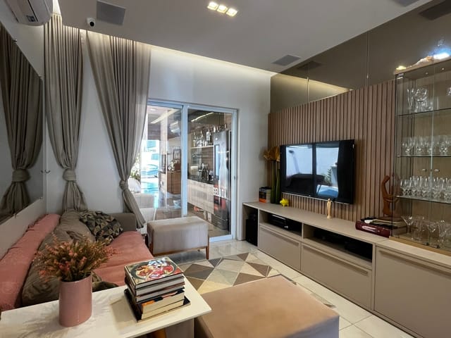 Foto do Casa - Casa Térrea disponível no Condomínio Terras Alphaville com 153m², 03 Quartos, Varanda Gourmet e Piscina com Hidromassagem. | Alcance Imóveis