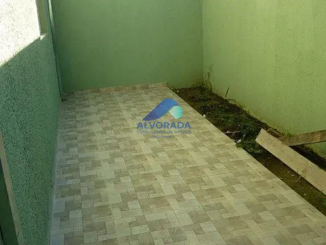 Casa com 140m² 2 quartos e 2 banheiros, à venda, no bairro Parque Residencial Santa Paula em Jacareí
