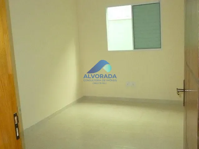 Casa com 140m² 2 quartos e 2 banheiros, à venda, no bairro Parque Residencial Santa Paula em Jacareí