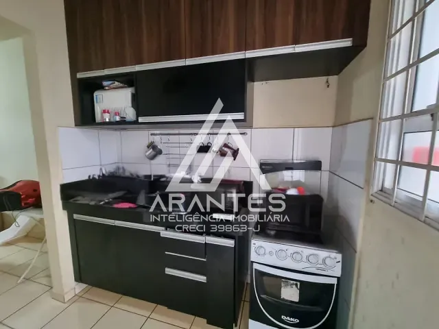 Casa 2 quartos e 1 banheiro, à venda, no bairro Conjunto Habitacional Vida Nova em Barretos
