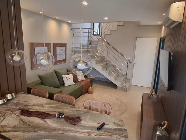 Sobrado com 151m² 3 quartos e 3 banheiros, à venda, no bairro Jardim Atlântico em Goiânia