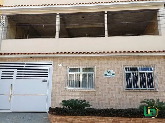 Casa 3 quartos e 2 banheiros, à venda, no bairro São Gotardo em Muriaé