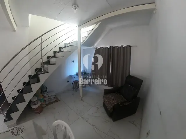 Casa 2 quartos e 2 banheiros, à venda, no bairro Diamante (Barreiro) em Belo Horizonte