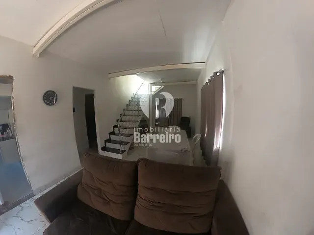 Casa 2 quartos e 2 banheiros, à venda, no bairro Diamante (Barreiro) em Belo Horizonte