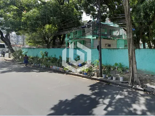 Casa à venda, no bairro Boa Vista em Recife