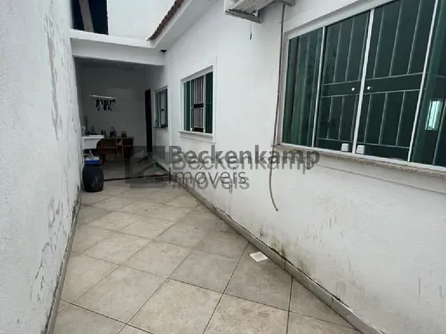 Casa com 160m² 2 quartos e 1 banheiro, à venda, no bairro Colorado em Volta Redonda