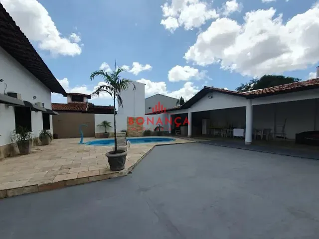 Casa com 920m² 4 quartos e 4 banheiros, à venda, no bairro Jardim Eldorado em São Luís