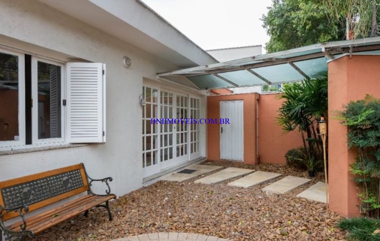 Casa, 5 quartos, 280 m² - Foto 1