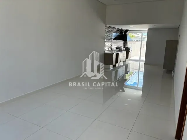 Casa 2 quartos e 3 banheiros, à venda ou para alugar, no bairro Residencial Villa do Bosque em Sorocaba