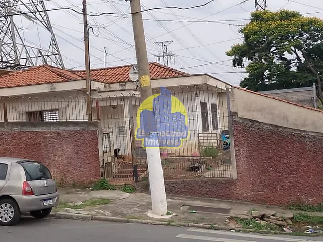 Casa com 258m² 2 quartos e 4 banheiros, à venda, no bairro Vila Menk em Osasco