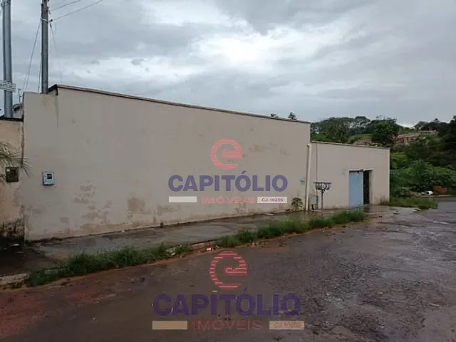 Casa com 300m² 3 quartos e 3 banheiros, à venda, no bairro Setor Recanto das Minas Gerais em Goiânia