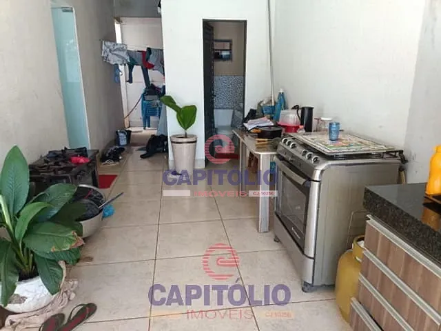 Casa com 300m² 3 quartos e 3 banheiros, à venda, no bairro Setor Recanto das Minas Gerais em Goiânia