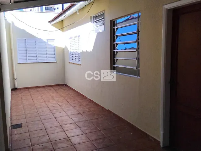 Casa com 138m² 3 quartos e 1 banheiro, para alugar, no bairro Aurora em Londrina