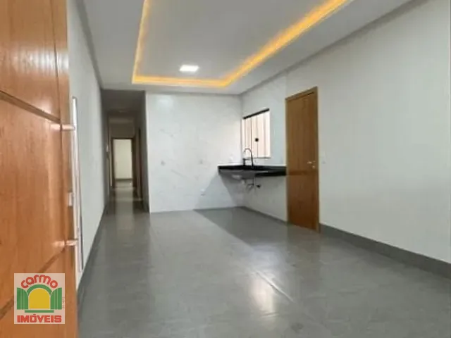 Casa com 150m² 3 quartos e 2 banheiros, à venda, no bairro Jardim Primavera 1ª Etapa em Anápolis