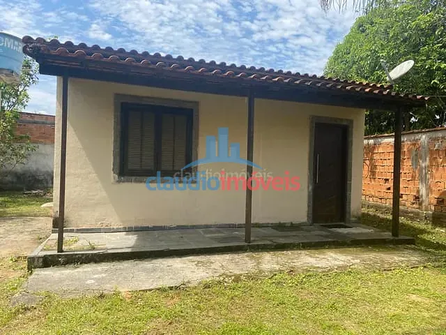 Casa 3 quartos e 2 banheiros, à venda, no bairro Bracuí (Cunhambebe) em Angra dos Reis