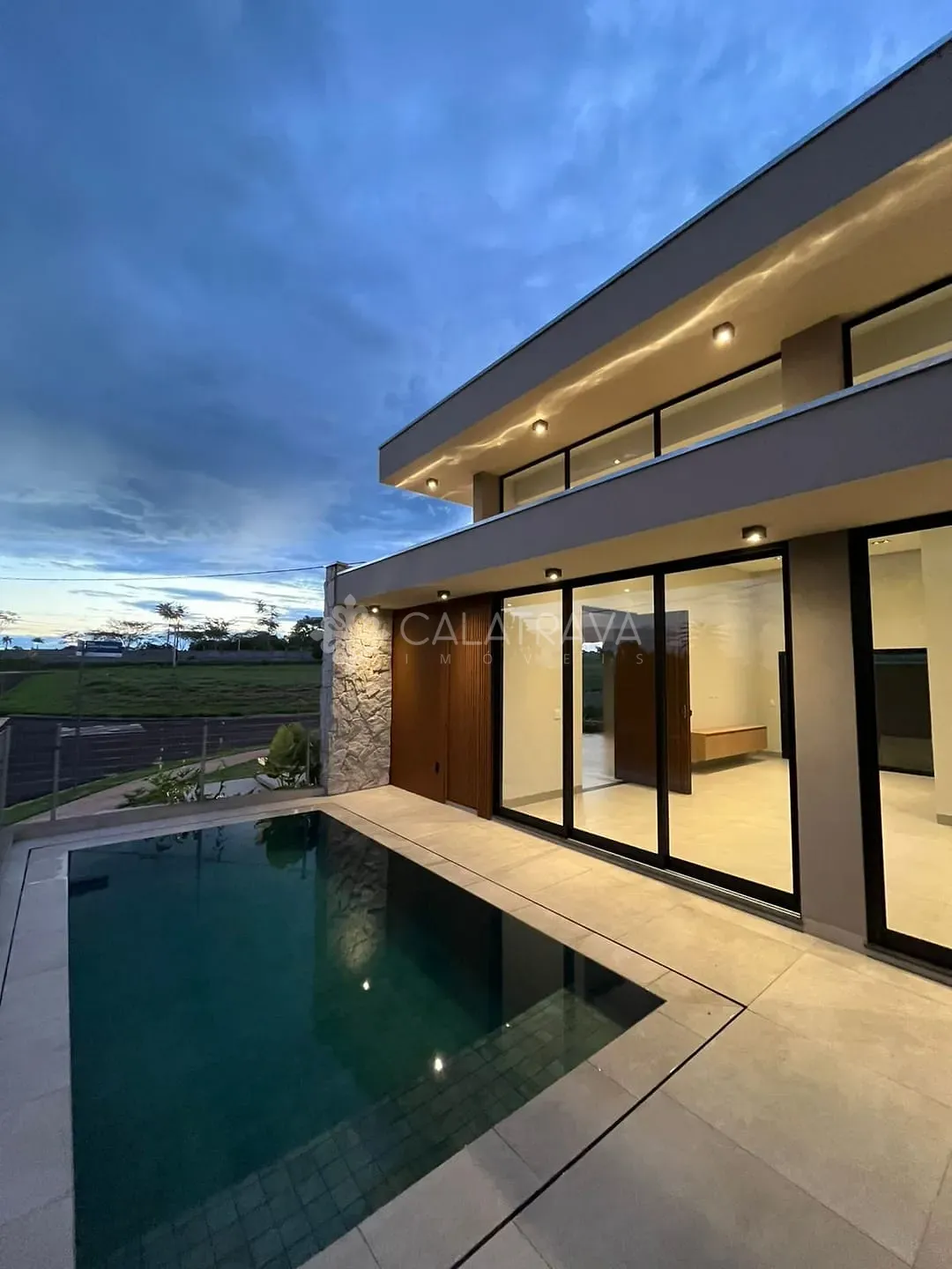 Casa, 3 quartos, 250 m² - Foto 15