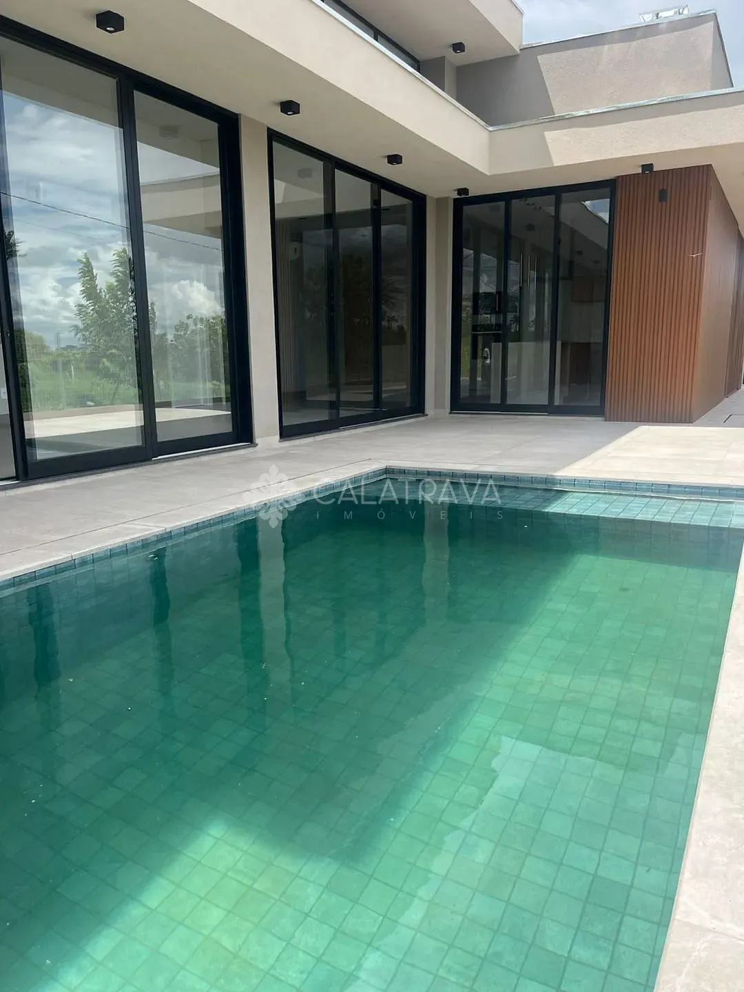 Casa, 3 quartos, 250 m² - Foto 4