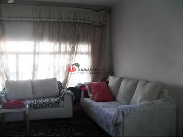 Casa com 600m² 4 quartos e 1 banheiro, à venda, no bairro Santa Maria em São Caetano do Sul