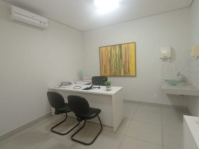 Foto do Sala - Imóvel comercial com 2 consultórios médicos montados para alugar - Cariru - Ipatinga/MG | DOMMUS SOLUCOES IMOBILIARIAS LTDA