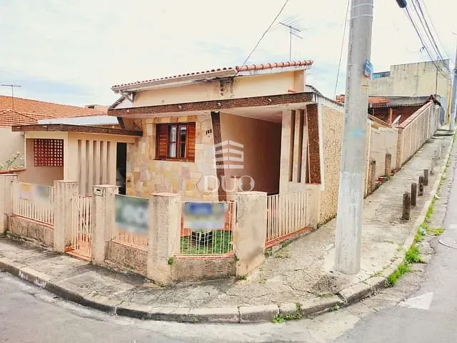Casa com 345m² 4 quartos e 3 banheiros, à venda, no bairro Jardim das Belezas em Carapicuíba
