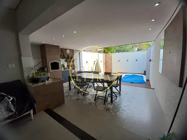 Casa com 233m² 3 quartos e 3 banheiros, à venda, no bairro Vila Jones em Americana