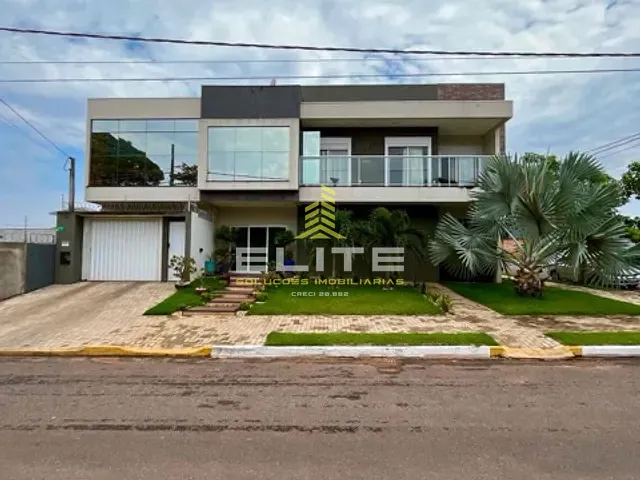 Casa com 558m² 3 quartos e 3 banheiros, à venda, no bairro Vila Rica em Sorriso