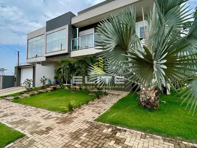 Casa com 558m² 3 quartos e 3 banheiros, à venda, no bairro Vila Rica em Sorriso
